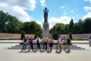 Madrid: Parque del Retiro y Barrio Literario en bici
