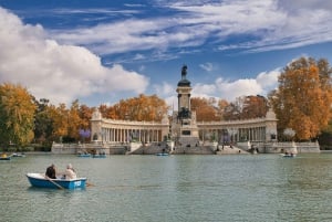 マドリード：レティーロ公園ガイド付き散策ツアーとグルメタパス