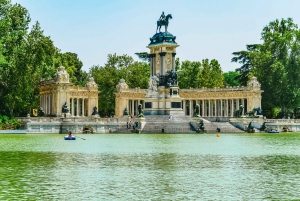 Madrid: Iconic Retiro Park Segway Tour