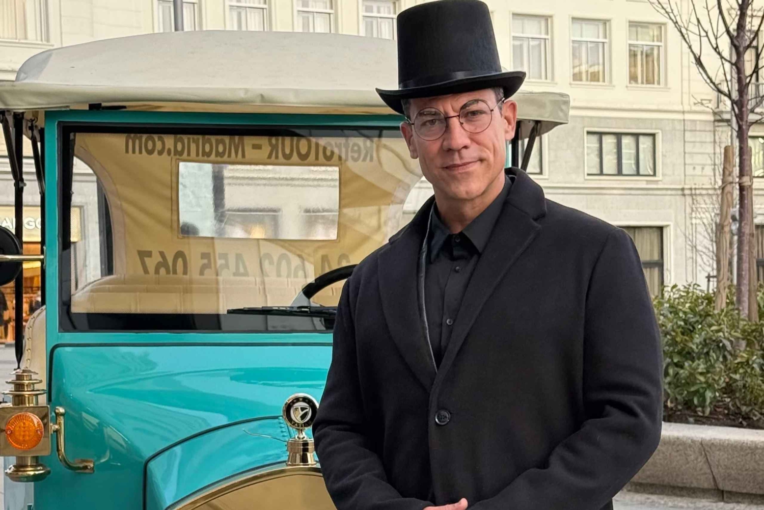 Madrid Retro Tour 120 min., vanha kaupunki, moderni Madrid + yllätyskohde