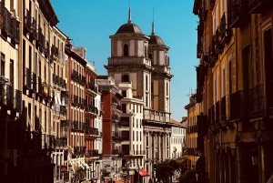 Madrid Retro Tour 120 min, gamlebyen, det moderne Madrid + overraskelsesdestinasjon