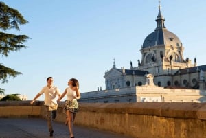 Madrid: Romantic photoshoot for couples