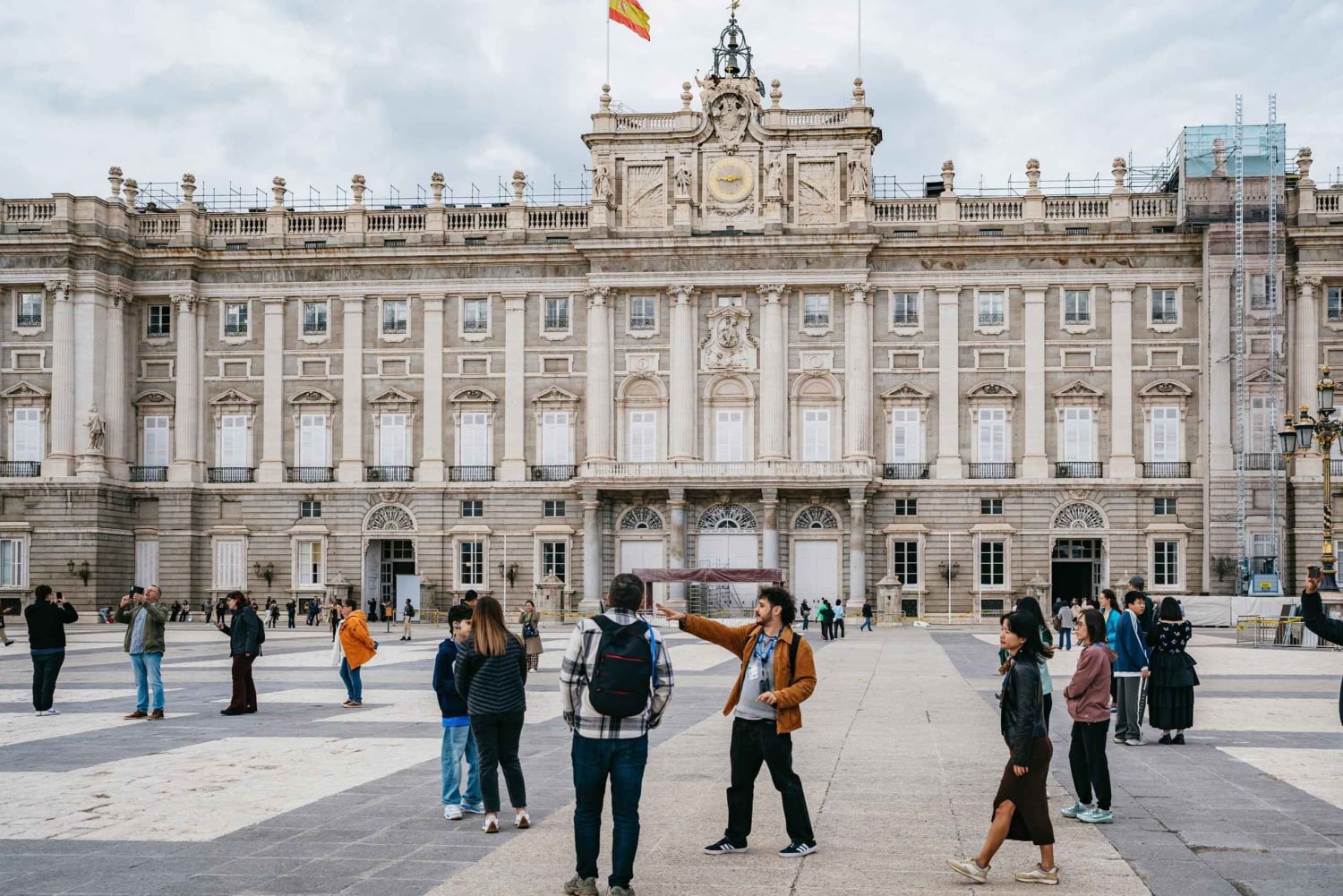 Madrid : Visite guidée du Palais royal avec entrée coupe-file