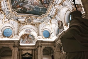 Madrid: Royal Palace Skip-the-Line Guided Museum Tour