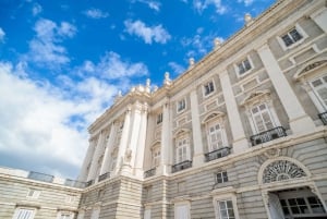 Madrid: tour del Palazzo Reale con opzione Collezioni Reali