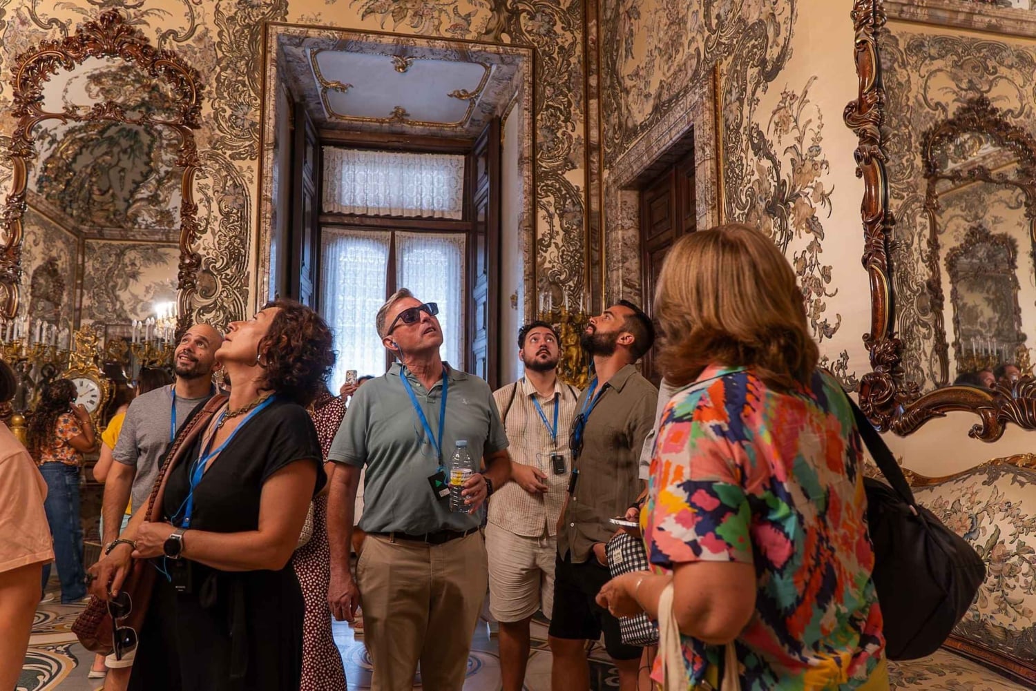 Madrid: rondleiding in kleine groep door het Koninklijk Paleis & wijnproeverij