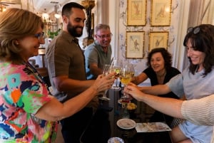 Madrid: rondleiding in kleine groep door het Koninklijk Paleis & wijnproeverij