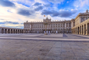 Madrid: Royal Palace & Cathedral Skip-the-Line Guided Tour