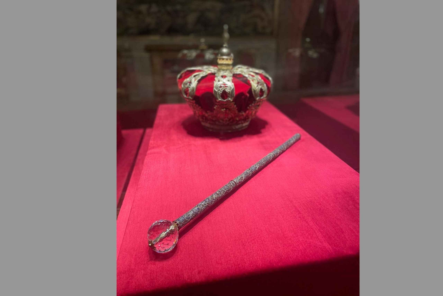 Мадрид: экскурсия по Королевскому дворцу — полуиндивидуальная или индивидуальная