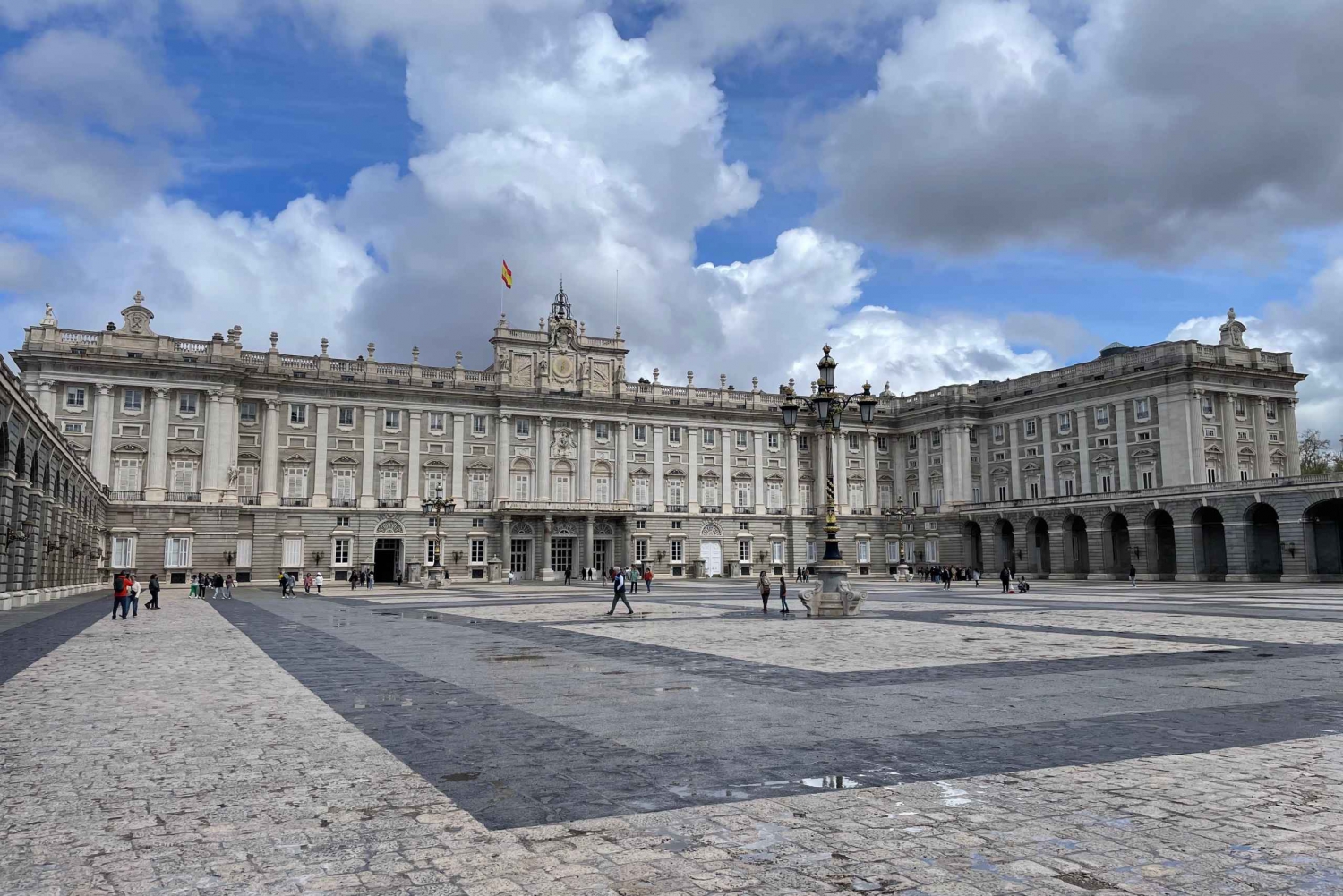 Madrid: Omvisning i Det kongelige slott - semi-privat eller privat
