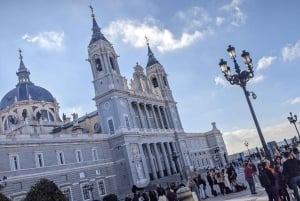 Madrid: Omvisning i det urbane og historiske sentrum på egen hånd