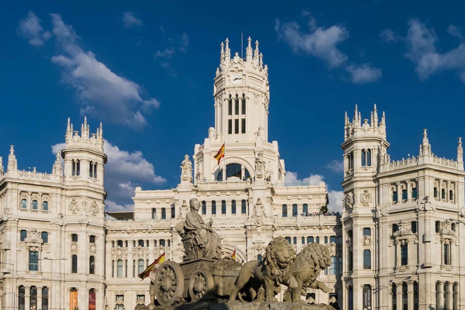 Madrid: Selbstgeführte Tour mit über 100 Sehenswürdigkeiten