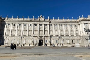 MADRID: Palace and Prado Museum Tour with Private Vehicle