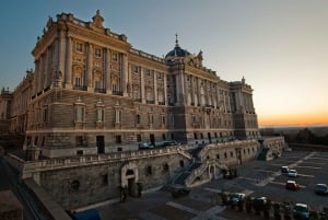 Madrid: Skip-the-Line Royal Palace & Prado Museum Tour