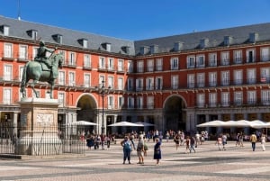 Madrid: Kuninkaallisen palatsin ja Prado-museon kiertoajelu (Skip the line)