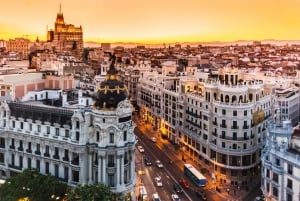 Madrid: Skip the line Royal Palace & Prado Museum Tour