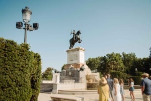 Madrid: Hoppa över linjen Kungliga palatset & Prado Museum Tour