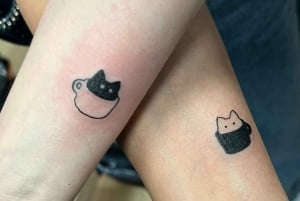 MADRID: KLEINES TATTOO IN EINEM PROFESSIONELLEN STUDIO