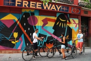 Madri: passeio de bicicleta com arte de rua