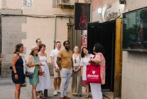 Madrid: Guided Tapas Food Tour & Authentic Flamenco Show