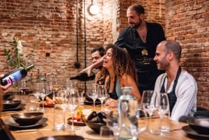 Madrid: Tapas-matlagingskurs med ubegrenset vinparing