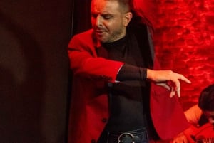 Madrid: the most impressive flamenco show at Tablao la Carmela!