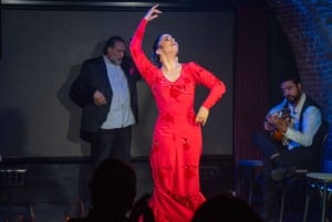 Madrid: the most impressive flamenco show at Tablao la Carmela!