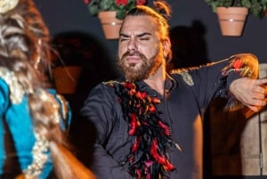 マドリード：タブラオ・ラ・マヌエラで、最も親密なフラメンコショーをお楽しみください。