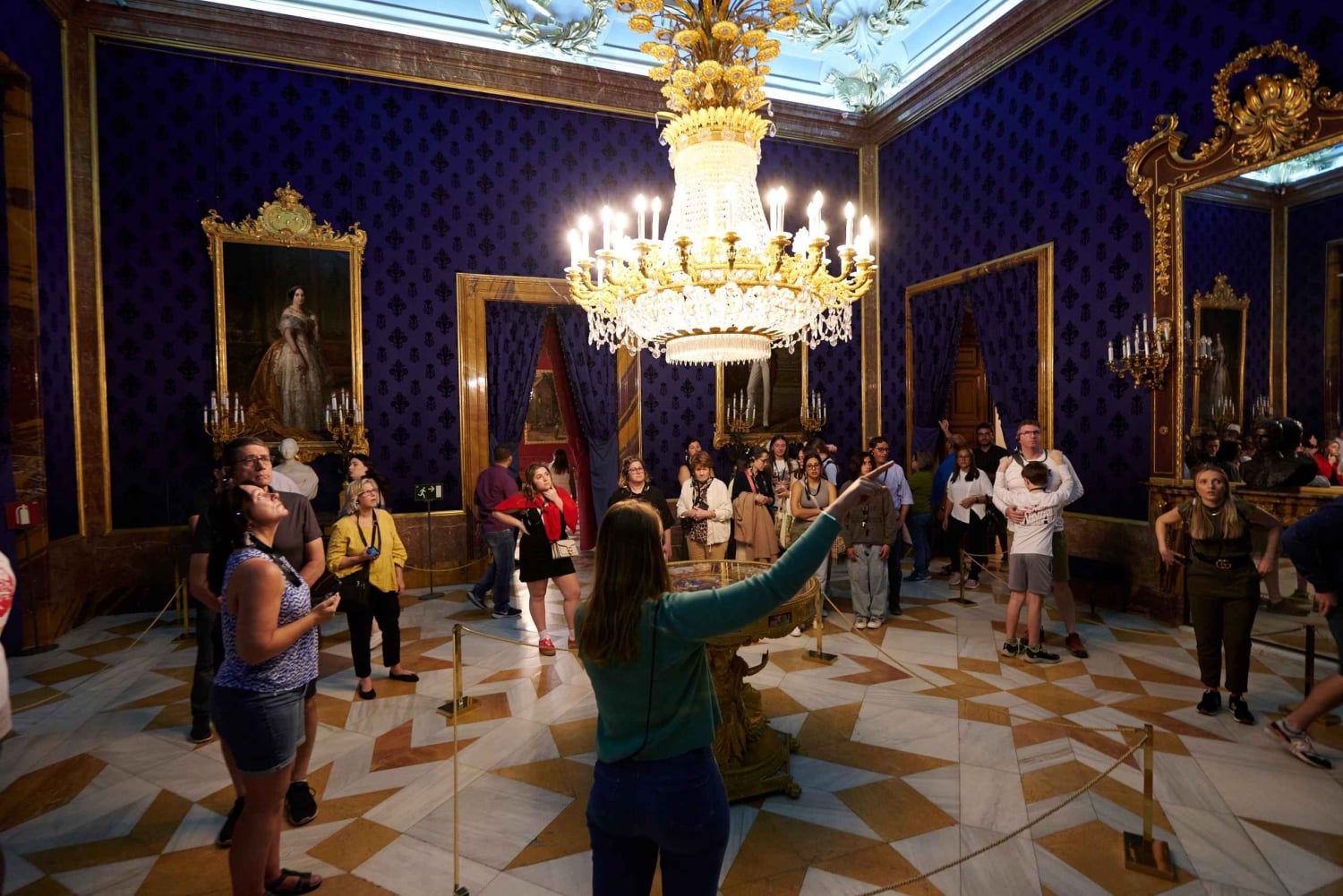 Madrid: Visita guiada sem fila ao Palácio Real