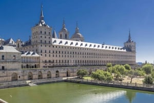 Madrid: Toledo ja El Escorial kokopäivän bussikierros
