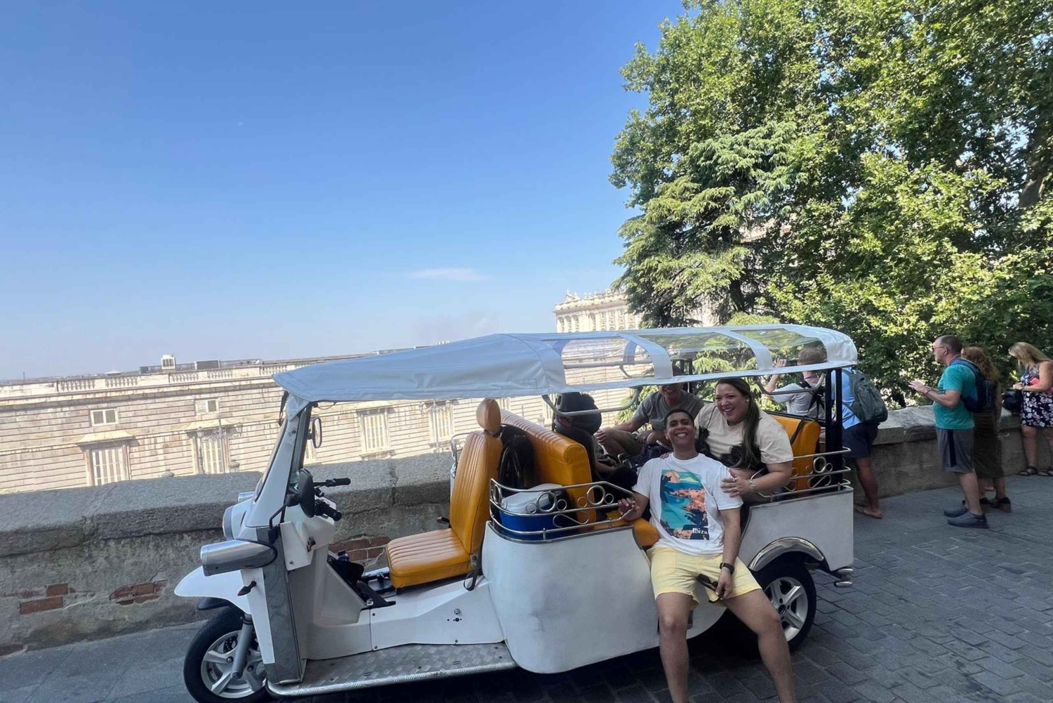 Madrid TUK TUK City Tour