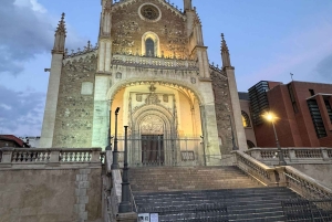 Madrid: tour in tuk-tuk con commento dal vivo