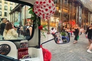 Madrid: Experiencia TukTuk Tour con Decoración de Feria Española