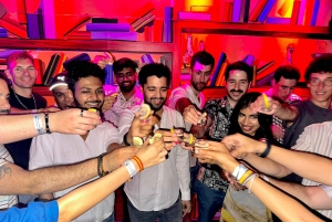 Pub crawl VIP à Madrid avec bière à volonté – Dites adieu à l'ordinaire !