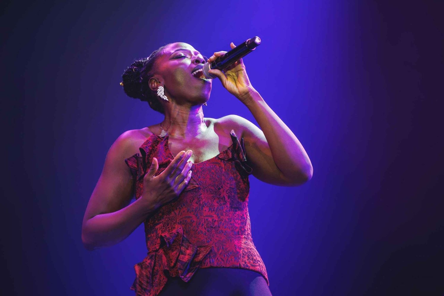 Madrid: WAH Show - Musiikki, ruokailu ja juhlakokemus.