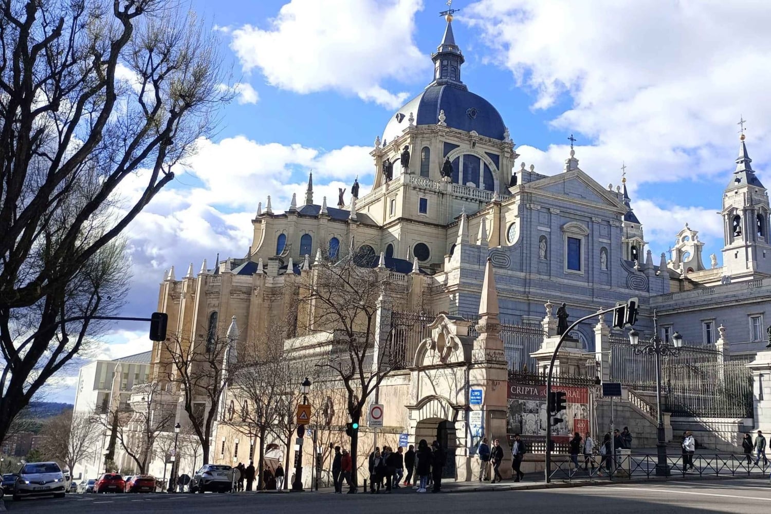 Madrid: Walking Tour of the City’s Top Landmarks