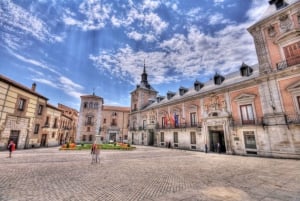 Madrid Walking Tour & Royal Palace Guided Visit