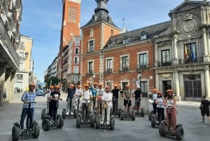 Madrid Vino y Tapas: Tour Privado en Segway y Degustación 3h