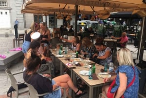 Vino e tapas a Madrid: Tour privato in Segway e degustazione 3 ore