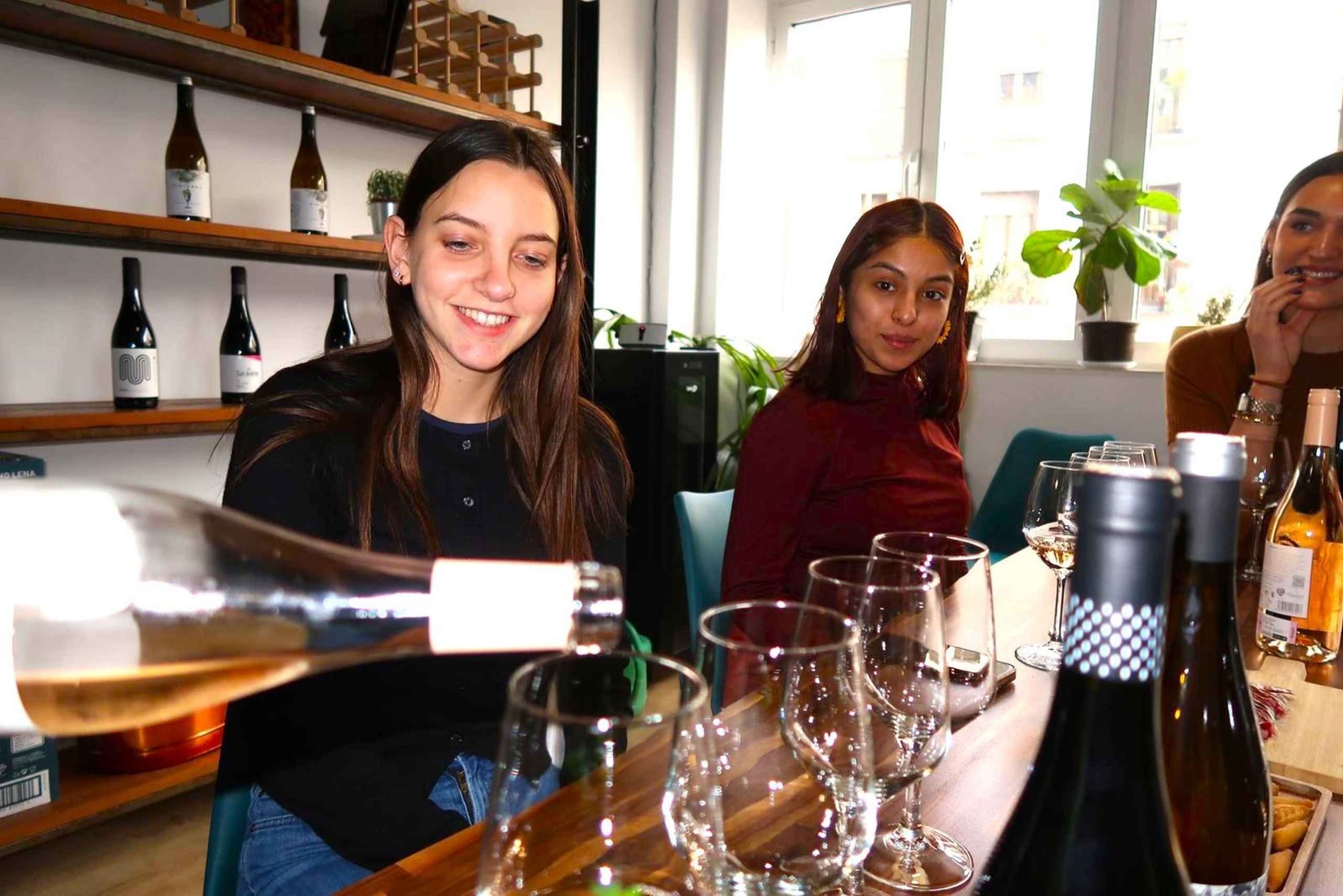 Madri: Experiência de degustação de vinhos com 4 vinhos espanhóis