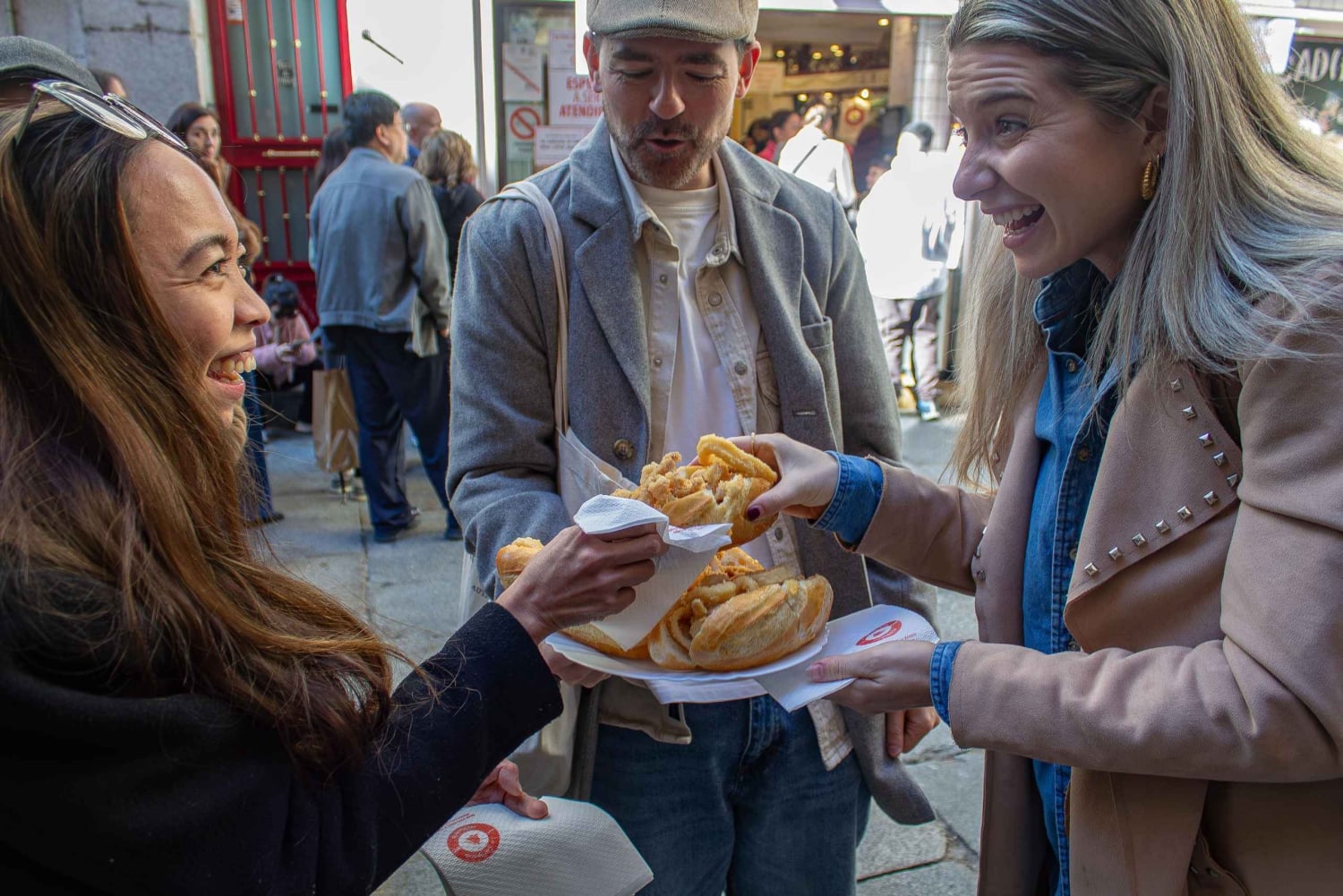 Madrid's Iconische Tapas, Tavernes & Geschiedenis Experience