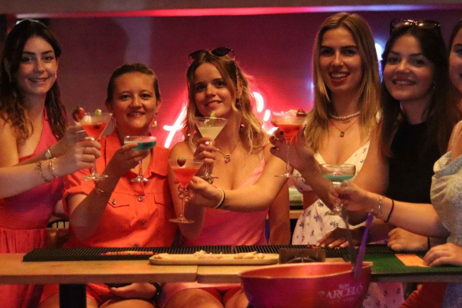 Mixologian kokemus Madridissa: opi, ravista ja maistele