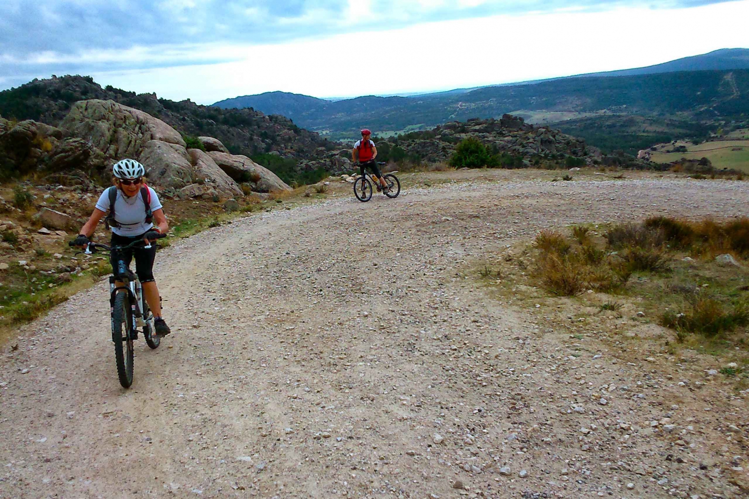 Madrid: Mountain Biking Day Trip
