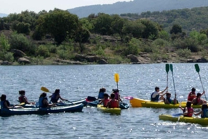 Mountain Lake Canoe Experience from Madrid