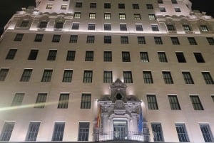 Tour notturno in tuk tuk a Madrid