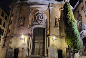 Tour notturno in tuk tuk a Madrid