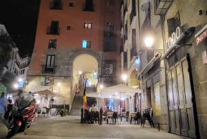 Tour notturno in tuk tuk a Madrid