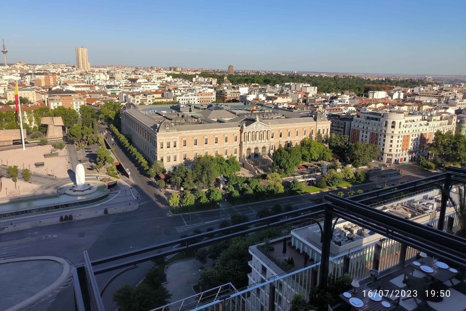 Visite privée de Madrid avec guide et voiture privée