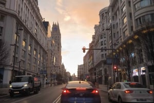 Tour panoramico di Madrid con guida privata e auto privata
