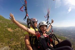 Paragliding Tandem Flight around Madrid